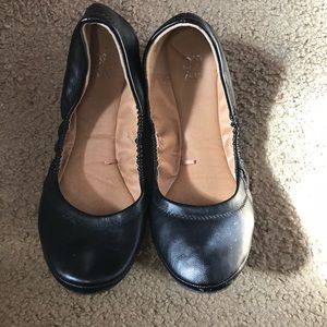 New York & Company Ballet Flats